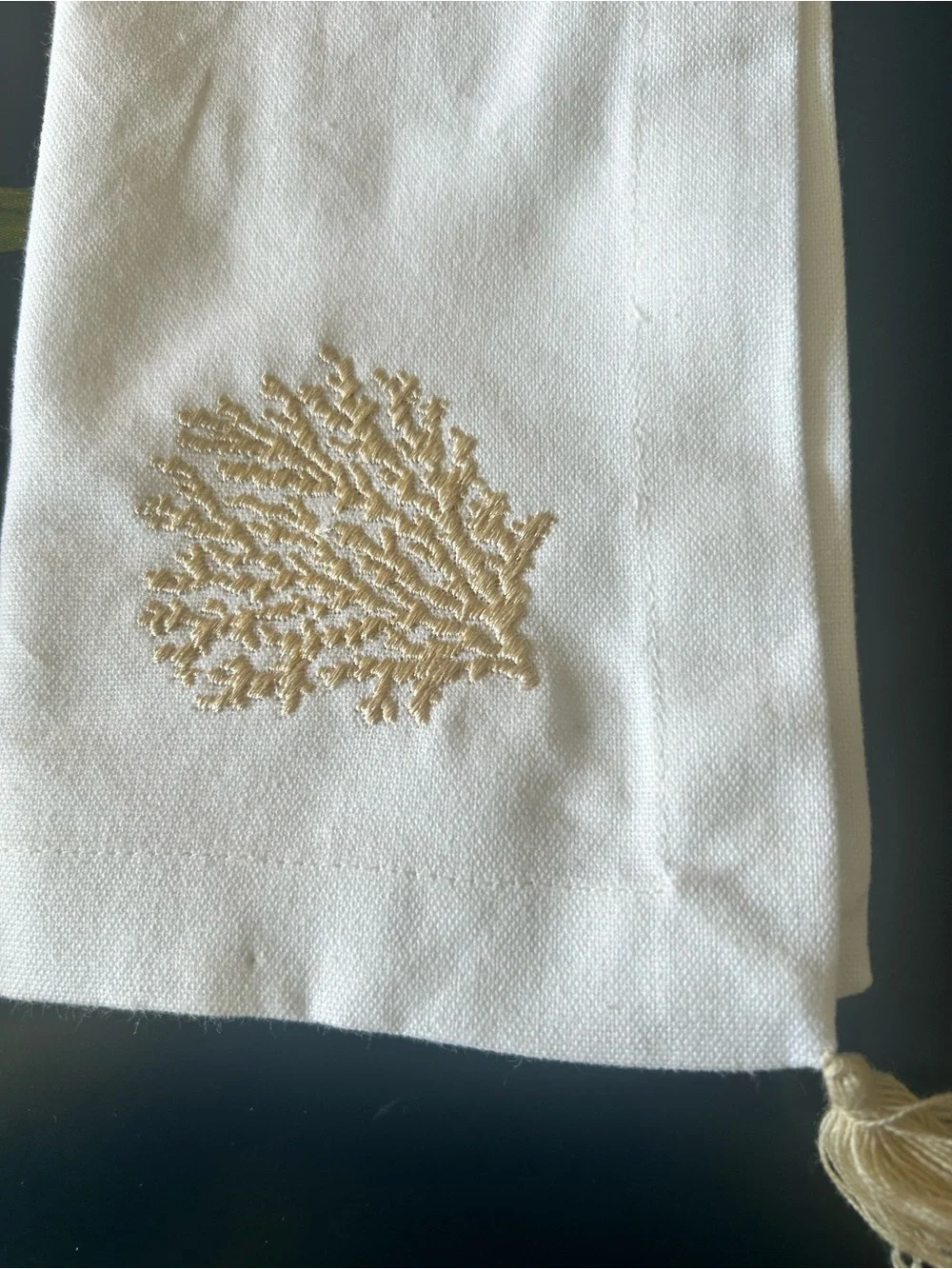 Set of 4 Embroidered Gold Coastal Beach Napkins With Tassels